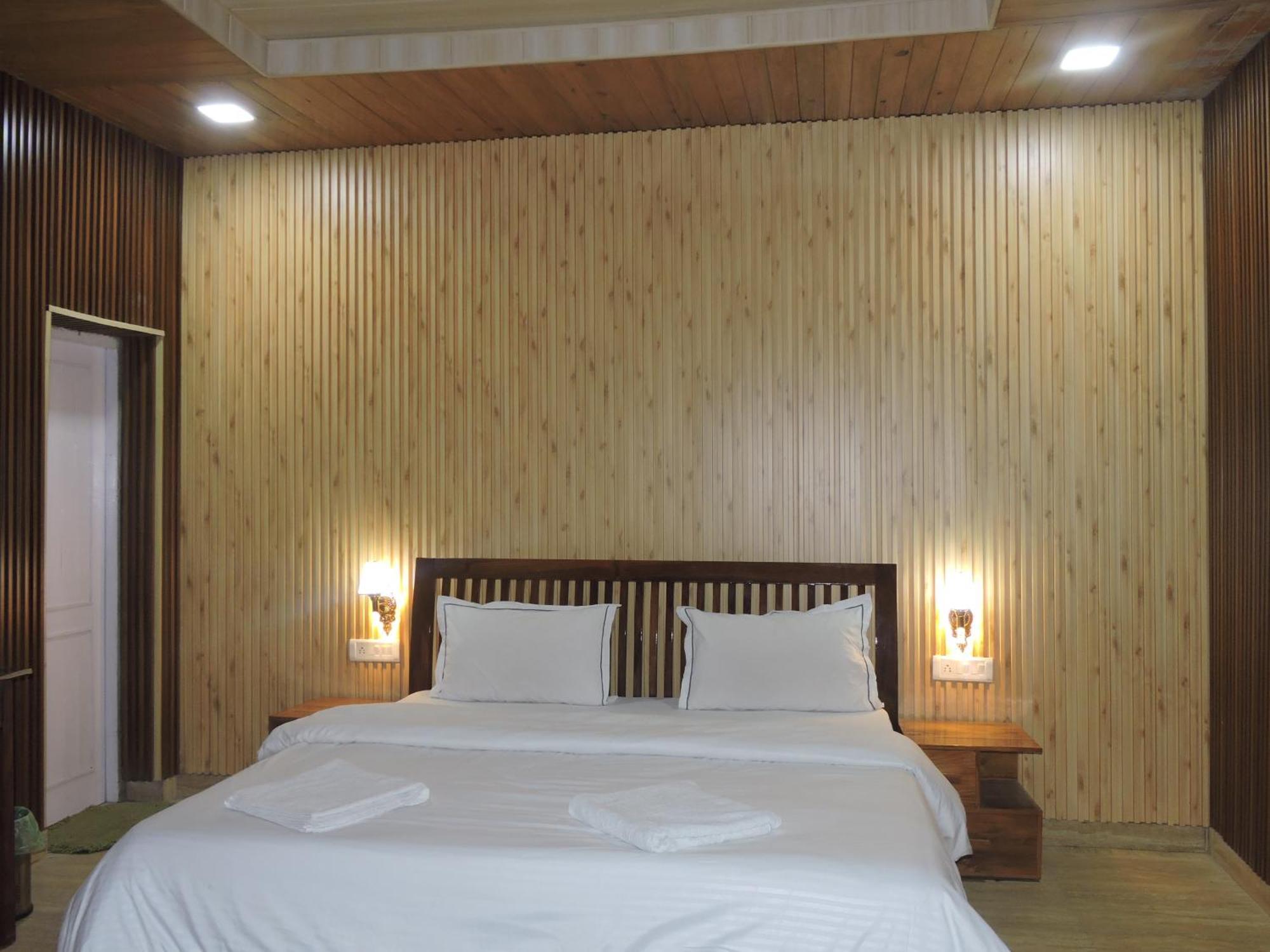 The Manora Woods - Private Hill Top, Gethiya, 나이니탈 객실 사진